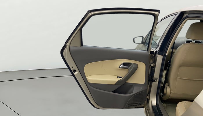 2015 Volkswagen Vento HIGHLINE 1.5 AT, Diesel, Automatic, 70,376 km, LHS Rear Door