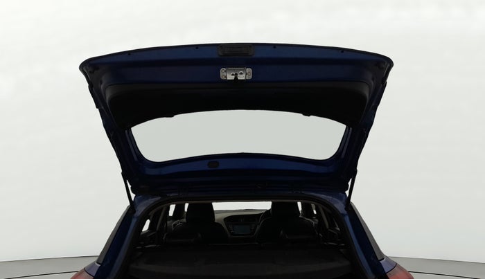 2016 Hyundai Elite i20 ASTA 1.2 (O), Petrol, Manual, 79,581 km, Boot Door Open