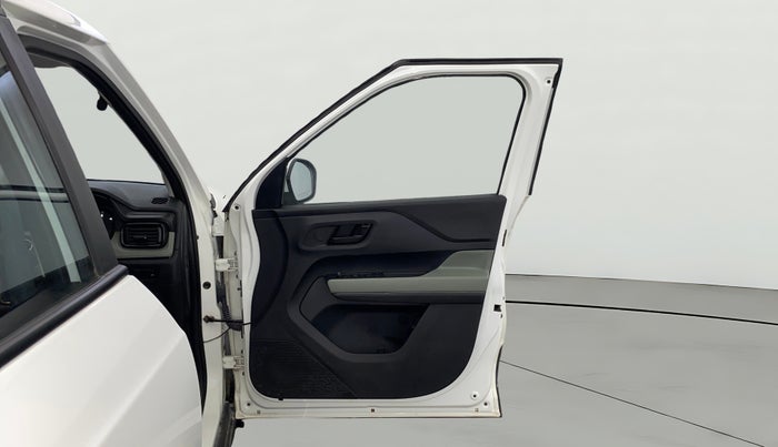 2024 Tata PUNCH ADVENTURE MT CNG , CNG, Manual, 19,654 km, RHS Front Door