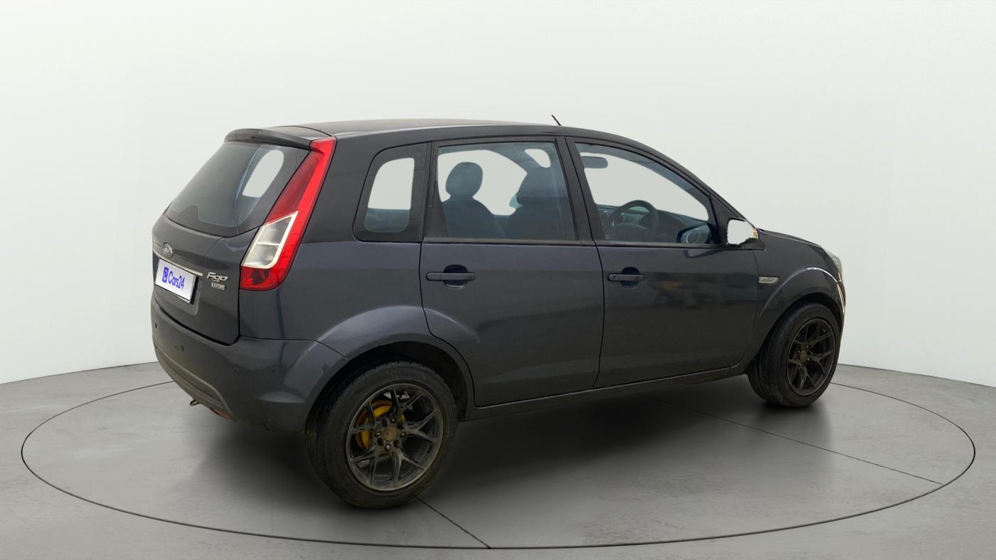 2014 Ford Figo ZXI 1.4 DIESEL, Diesel, Manual, 1,26,685 km, Right Back Diagonal