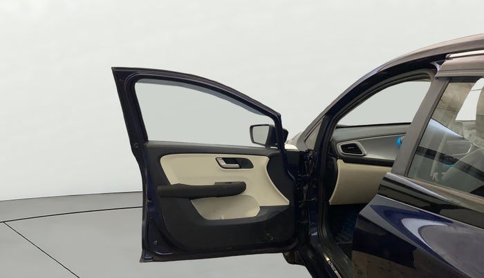 2024 Tata ALTROZ XZ PLUS SUNROOF CNG, CNG, Manual, 35,997 km, LHS Front Door