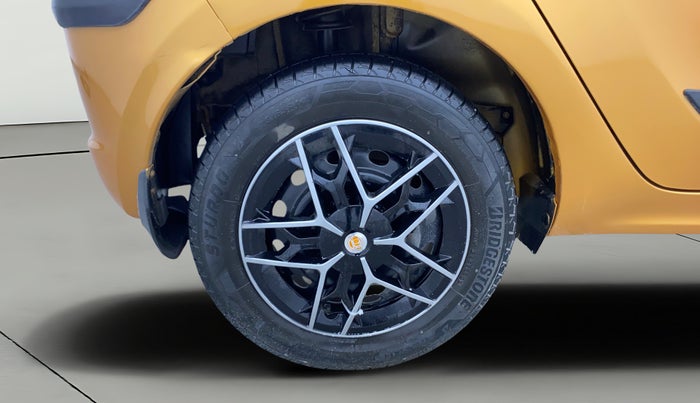 2017 Tata Tiago XT PETROL, Petrol, Manual, 70,783 km, Right Rear Wheel