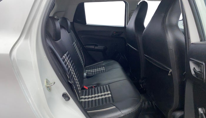 2019 Maruti Swift LXI, Petrol, Manual, 44,468 km, Right Side Rear Door Cabin