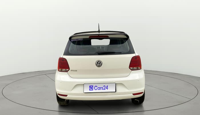 2015 Volkswagen Polo HIGHLINE1.2L, Petrol, Manual, 98,646 km, Back/Rear