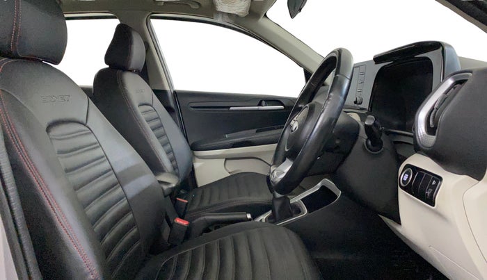 2021 KIA SONET HTX 1.0 IMT, Petrol, Manual, 49,825 km, Right Side Front Door Cabin