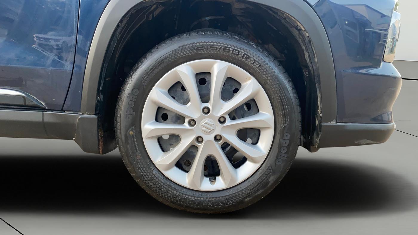 2023 Maruti Grand Vitara SIGMA SMART HYBRID, Petrol, Manual, 21,262 km, Right Front Wheel