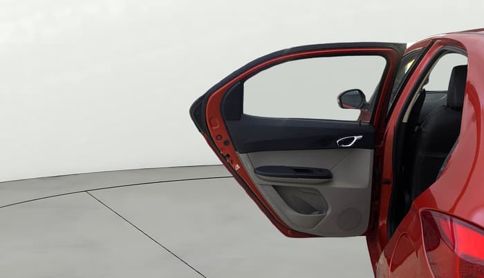 2016 Tata Tiago XZ PETROL, Petrol, Manual, 34,253 km, LHS Rear Door