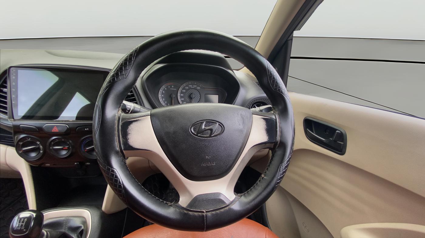 2020 Hyundai NEW SANTRO ERA EXECUTIVE, Petrol, Manual, 86,934 km, Steering Wheel Close Up