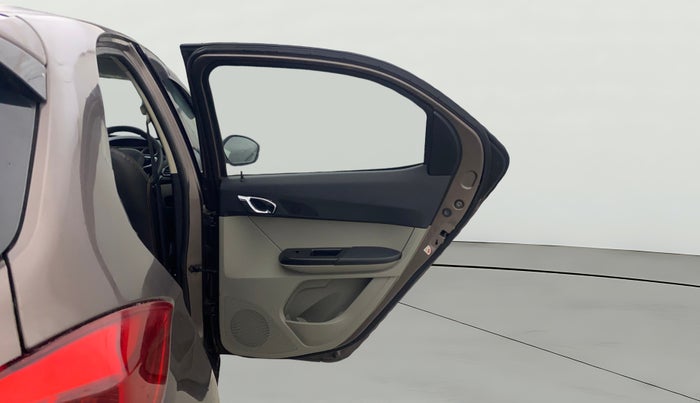 2017 Tata Tiago XZ PETROL, Petrol, Manual, 90,054 km, RHS Rear Door