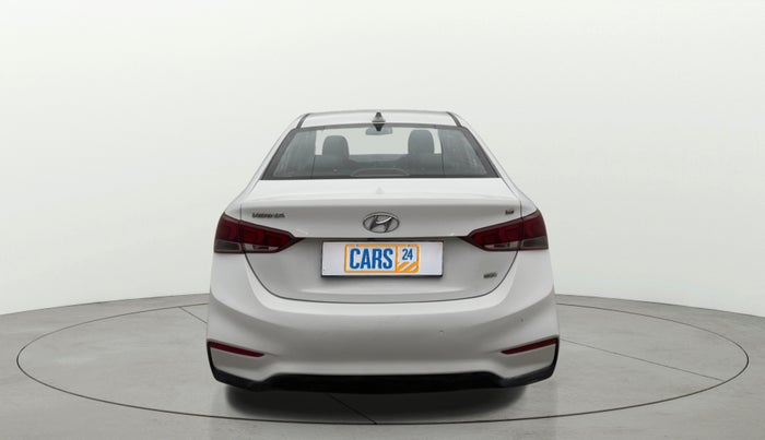 2018 Hyundai Verna 1.6 VTVT SX O, Petrol, Manual, 63,332 km, Back/Rear