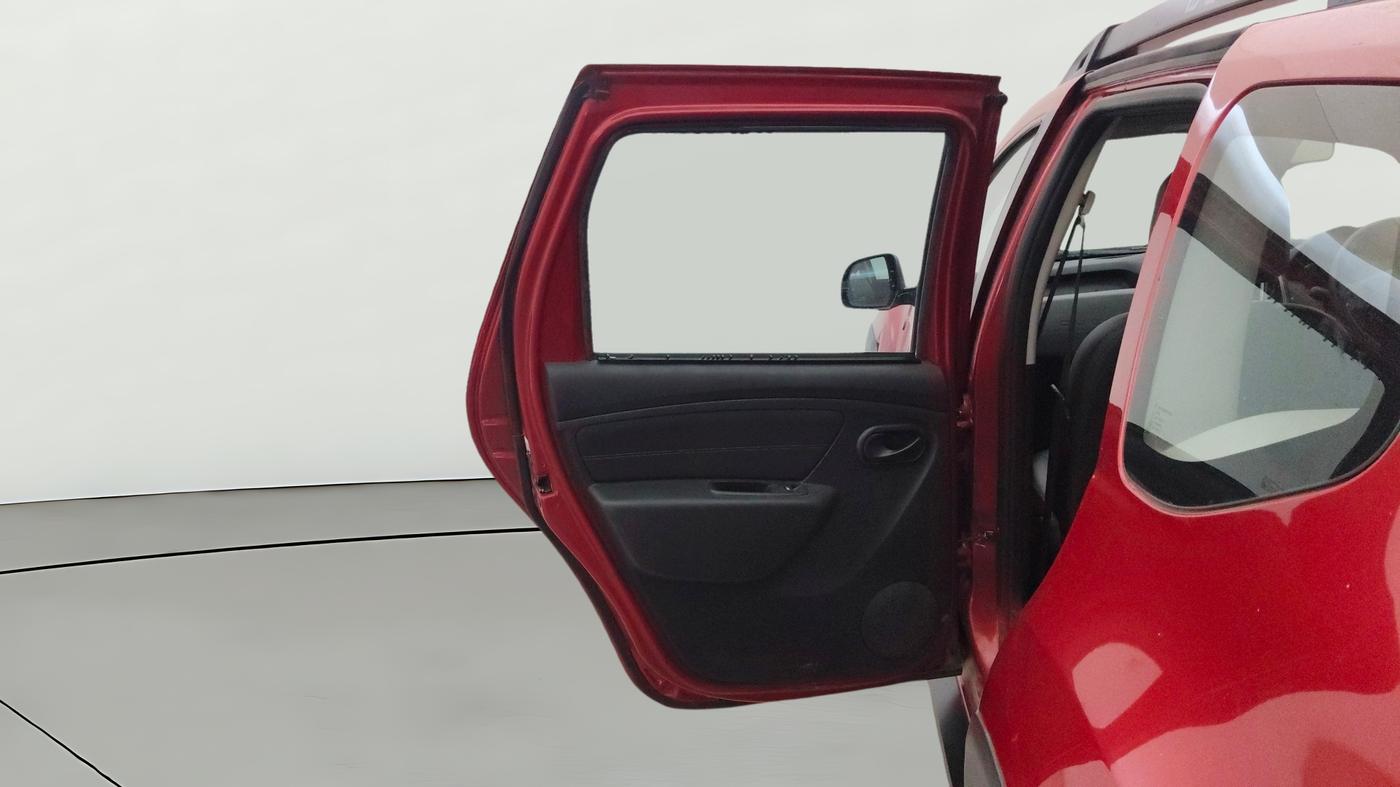 2018 Renault Duster RXS CVT, CNG, Automatic, 74,349 km, LHS Rear Door
