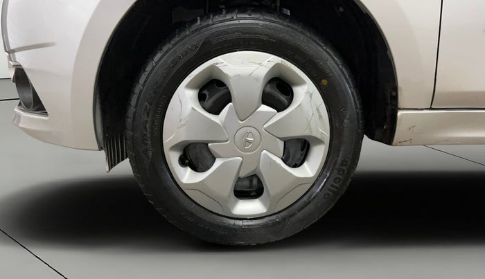 2019 Tata Tiago XT PETROL, Petrol, Manual, 37,833 km, Left Front Wheel