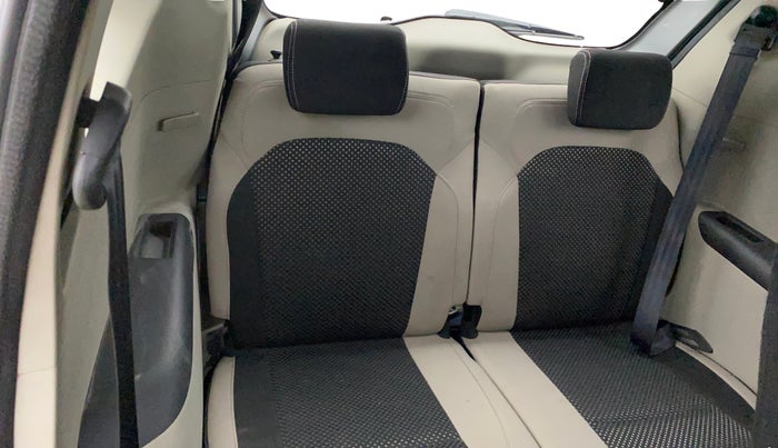 2021 Renault TRIBER RXZ AMT, Petrol, Automatic, 45,783 km, Third Seat Row ( optional )