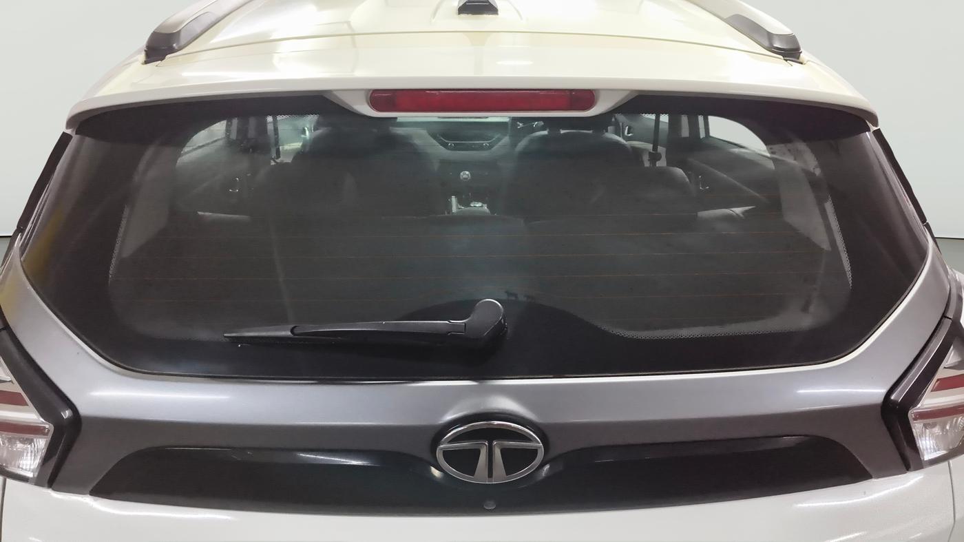 2020 Tata NEXON XZ PLUS PETROL, Petrol, Manual, 71,389 km, Rear Windshield