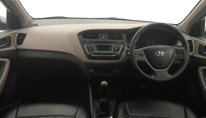 2015 Hyundai Elite i20 SPORTZ 1.2 (O), Petrol, Manual, 99,365 km, Dashboard