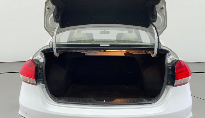 2018 Maruti Ciaz ALPHA  AT 1.5 SHVS PETROL, Petrol, Automatic, 44,267 km, Boot Open Zoomed View