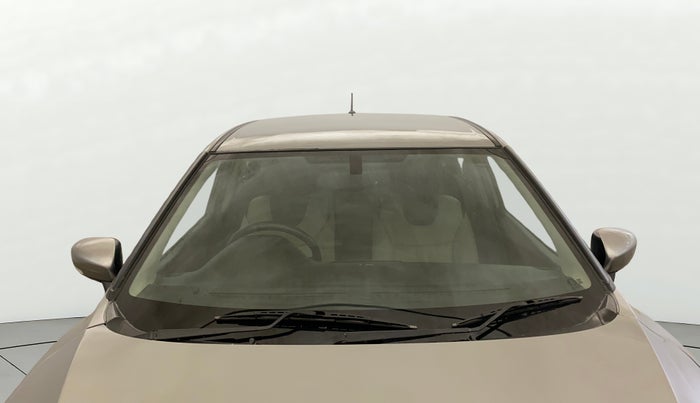 2015 Maruti Baleno ALPHA PETROL 1.2, Petrol, Manual, 65,468 km, Front Windshield