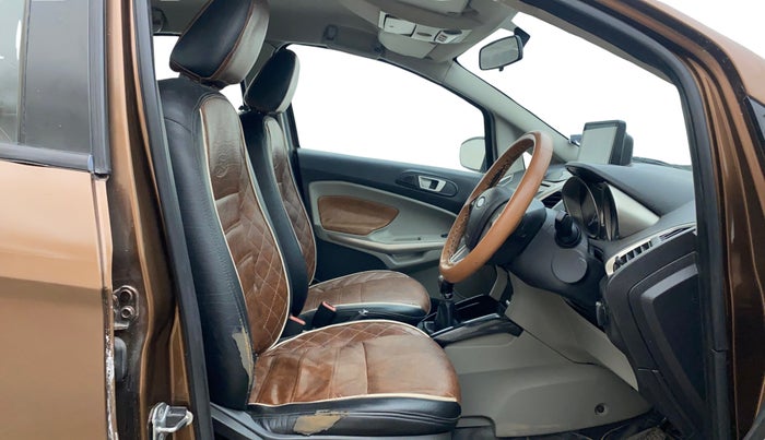 2016 Ford Ecosport TITANIUM 1.5L DIESEL, Diesel, Manual, 1,25,320 km, Right Side Front Door Cabin