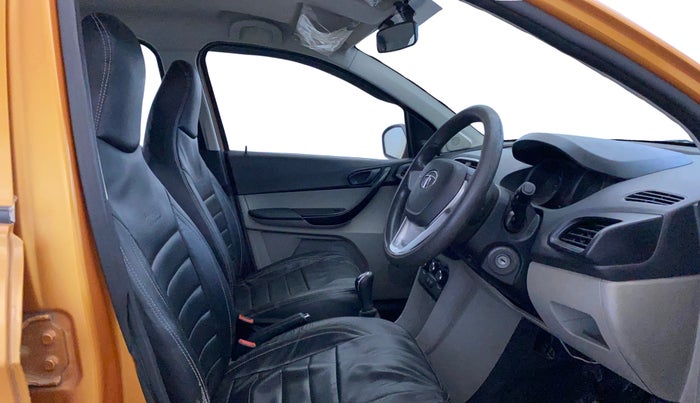2017 Tata Tiago XM PETROL, Petrol, Manual, 82,601 km, Right Side Front Door Cabin