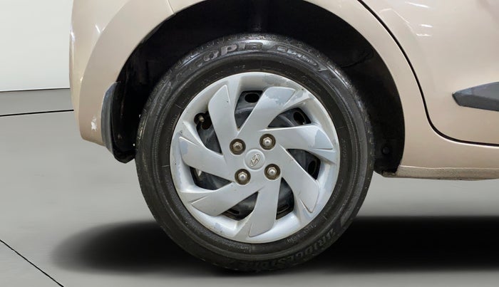 2021 Hyundai NEW SANTRO ASTA MT, Petrol, Manual, 39,330 km, Right Rear Wheel