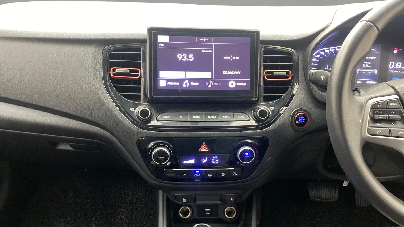 2022 Hyundai Verna SX (O) 1.0 TURBO DCT, Petrol, Automatic, 65,808 km, Air Conditioner