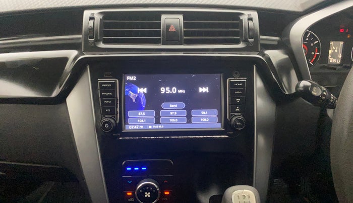 2018 Mahindra KUV 100 NXT K8 P 6 STR, Petrol, Manual, 83,476 km, Air Conditioner