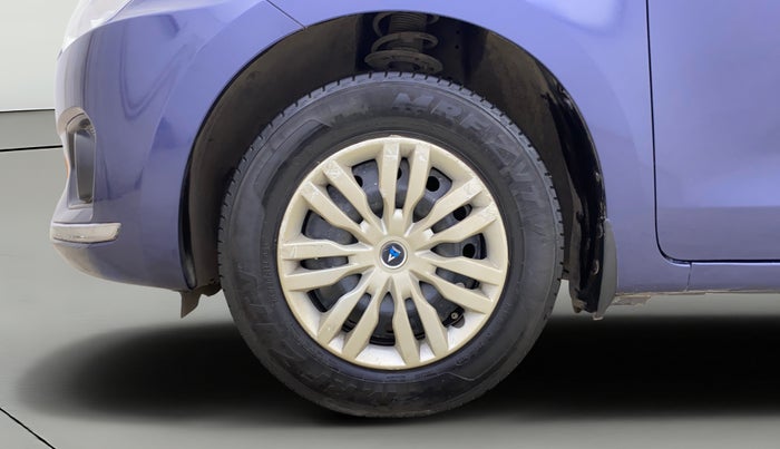 2018 Maruti Dzire VXI AMT, CNG, Automatic, 94,703 km, Left Front Wheel