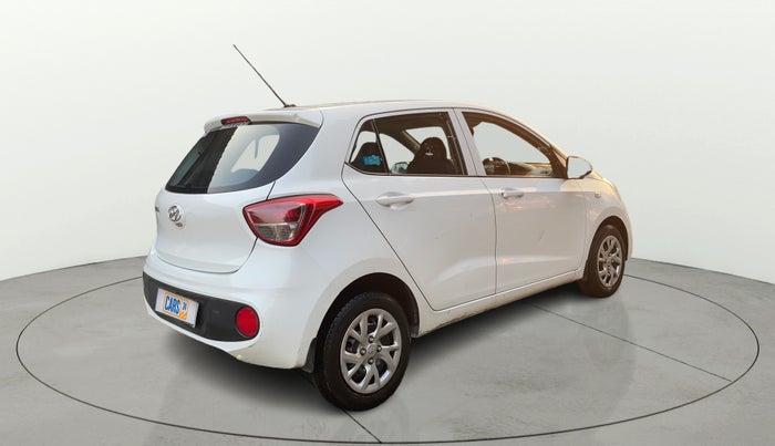 2018 Hyundai Grand i10 MAGNA 1.2 KAPPA VTVT, Petrol, Manual, 21,956 km, Right Back Diagonal