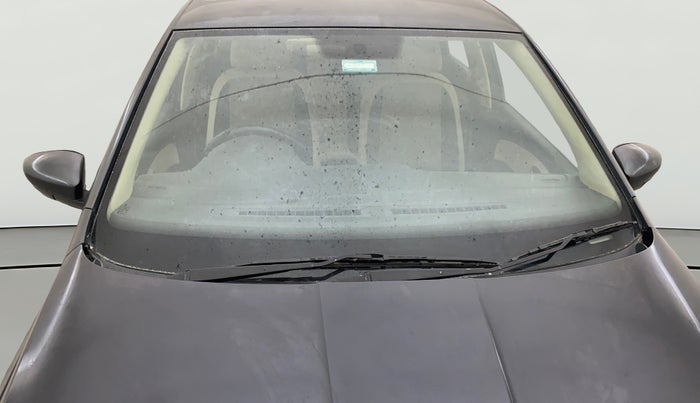 2017 Skoda Rapid AMBITION 1.6 MPI MT, Petrol, Manual, 1,19,944 km, Front Windshield