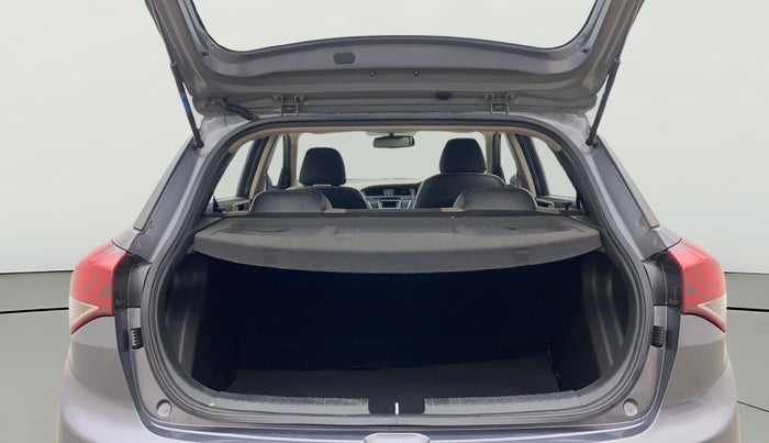 2015 Hyundai Elite i20 SPORTZ 1.2, Petrol, Manual, 86,928 km, Boot Open Zoomed View