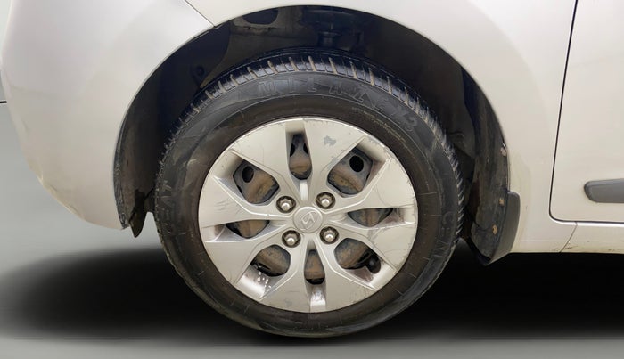 2018 Hyundai Xcent S 1.2, CNG, Manual, 1,46,499 km, Left Front Wheel