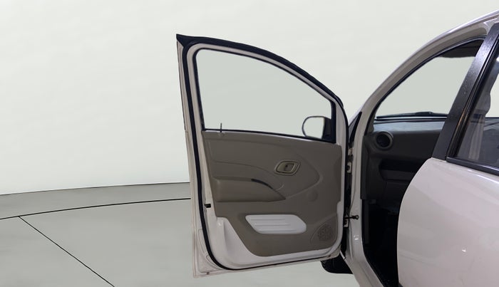 2016 Datsun Redi Go T (O), Petrol, Manual, 37,856 km, LHS Front Door