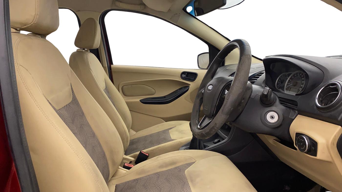 2018 Ford Figo Aspire TITANIUM 1.2 PETROL, Petrol, Manual, 61,440 km, Right Side Front Door Cabin