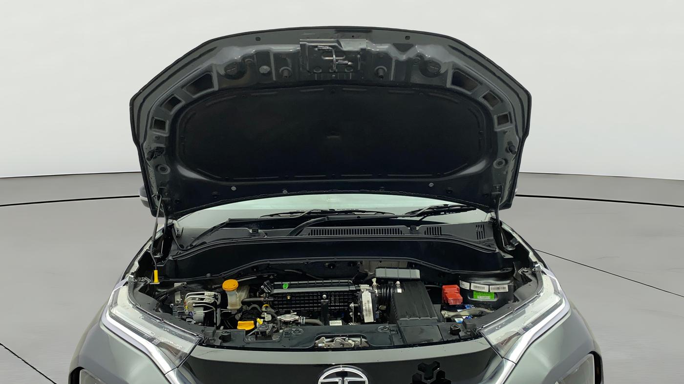 2023 Tata PUNCH CREATIVE  MT, Petrol, Manual, 15,658 km, Open Bonet