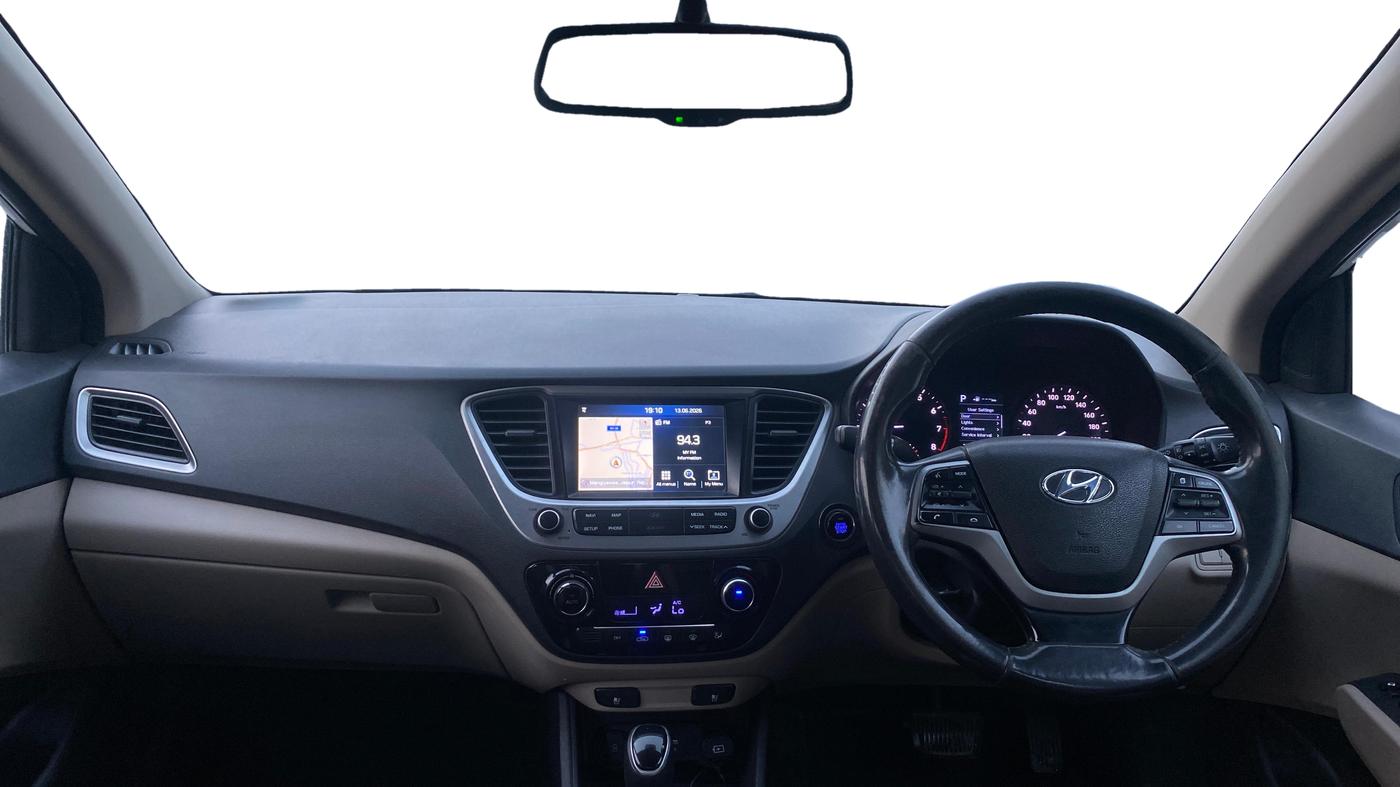2019 Hyundai Verna 1.6 VTVT SX (O) AT, Petrol, Automatic, 97,335 km, Dashboard