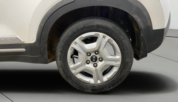 2021 KIA SONET HTX 1.0 IMT, Petrol, Manual, 30,923 km, Left Rear Wheel