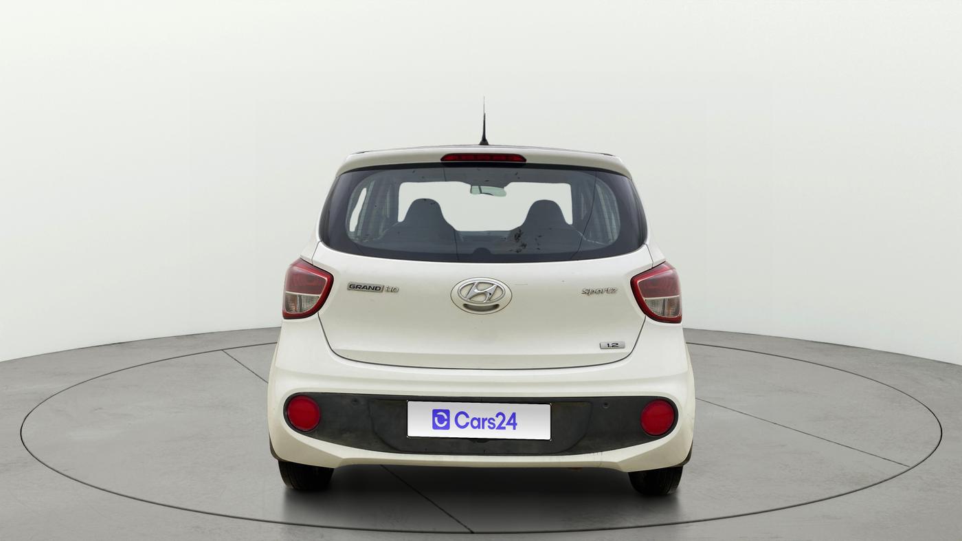 2017 Hyundai Grand i10 SPORTZ 1.2 KAPPA VTVT, CNG, Manual, 50,209 km, Back/Rear