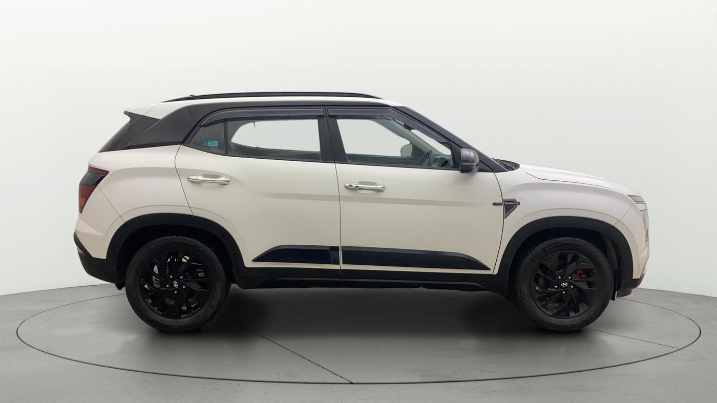 2023 Hyundai Creta SX (O) IVT 1.5 PETROL, Petrol, Automatic, 31,183 km, Right Side View