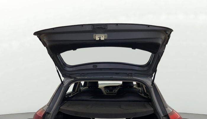 2016 Hyundai Elite i20 SPORTZ 1.2, Petrol, Manual, 63,634 km, Boot Door Open