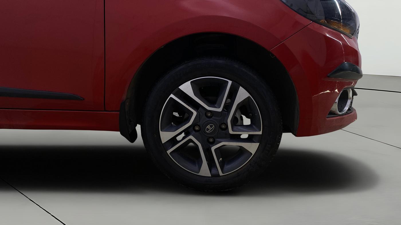 2019 Tata Tiago XZ PLUS PETROL, Petrol, Manual, 28,237 km, Right Front Wheel