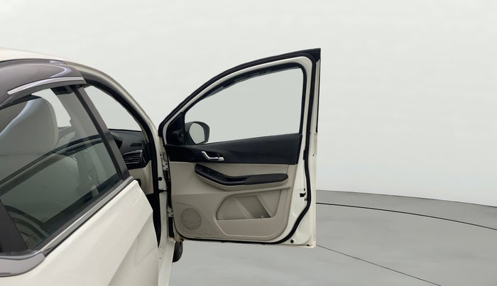 2023 Tata TIGOR XZ PLUS CNG LEATHERETTE PACK, CNG, Manual, 34,246 km, RHS Front Door
