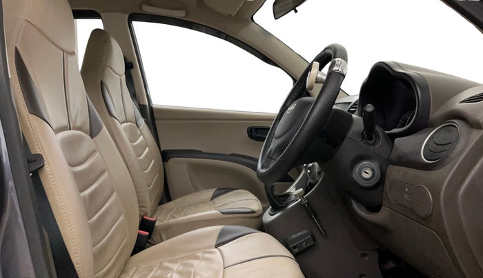 2015 Hyundai i10 MAGNA 1.1, Petrol, Manual, 28,226 km, Right Side Front Door Cabin