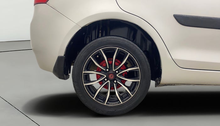 2014 Maruti Swift Dzire VDI, Diesel, Manual, 1,37,292 km, Right Rear Wheel