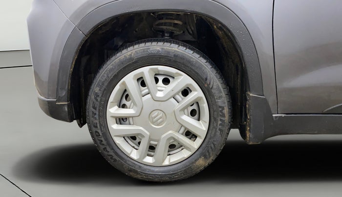 2022 Maruti Vitara Brezza LXI, Petrol, Manual, 56,119 km, Left Front Wheel