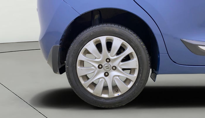 2016 Maruti Baleno ZETA PETROL 1.2, Petrol, Manual, 47,373 km, Right Rear Wheel