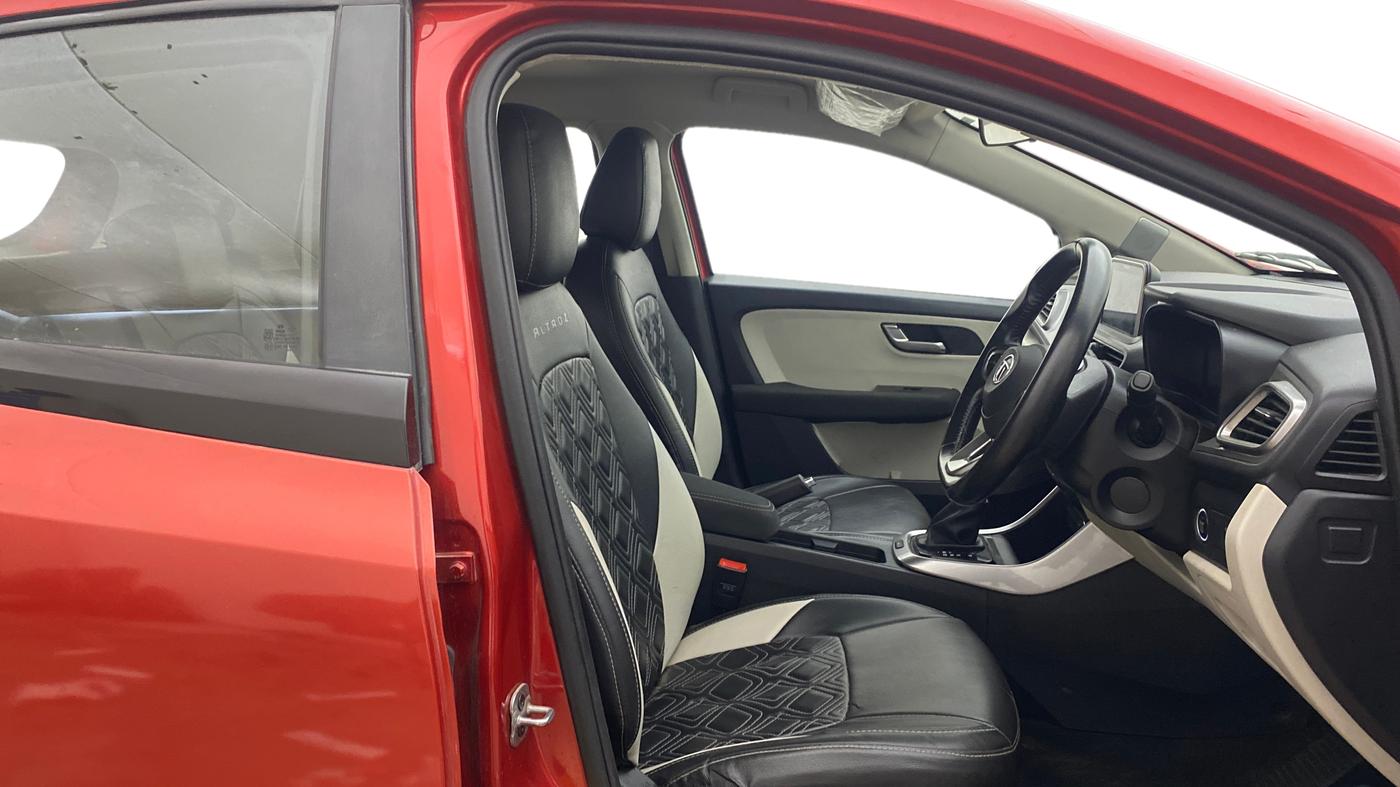 2022 Tata ALTROZ XZA (O), Petrol, Automatic, 23,961 km, Right Side Front Door Cabin