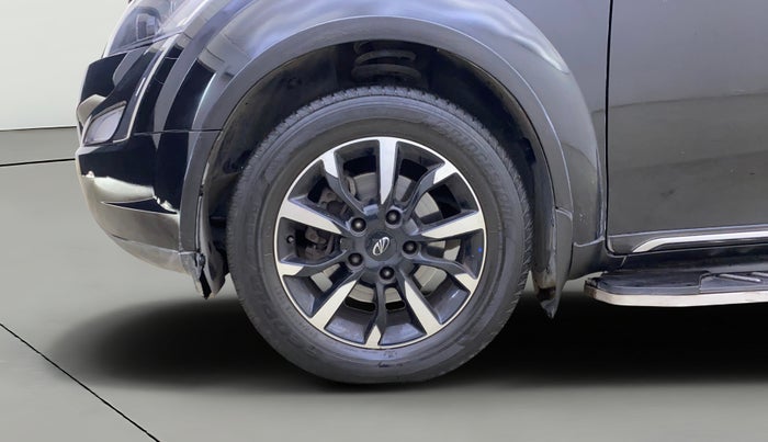 2021 Mahindra XUV500 W11 AT, Diesel, Automatic, 91,976 km, Left Front Wheel