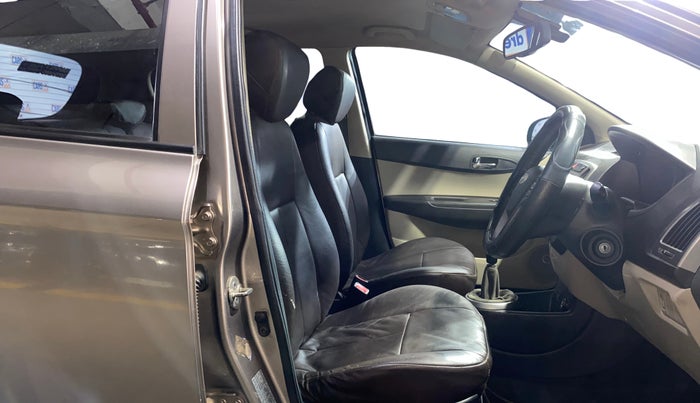 2012 Hyundai i20 SPORTZ 1.2, Petrol, Manual, 39,730 km, Right Side Front Door Cabin