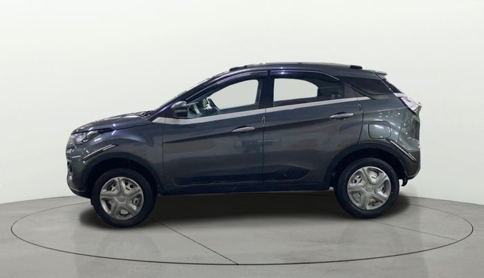 2022 Tata NEXON XE PETROL, CNG, Manual, 35,790 km, Left Side