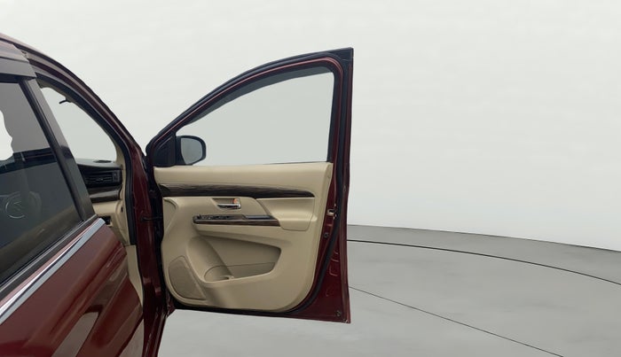 2019 Maruti Ertiga ZXI AT SHVS, Petrol, Automatic, 73,966 km, RHS Front Door